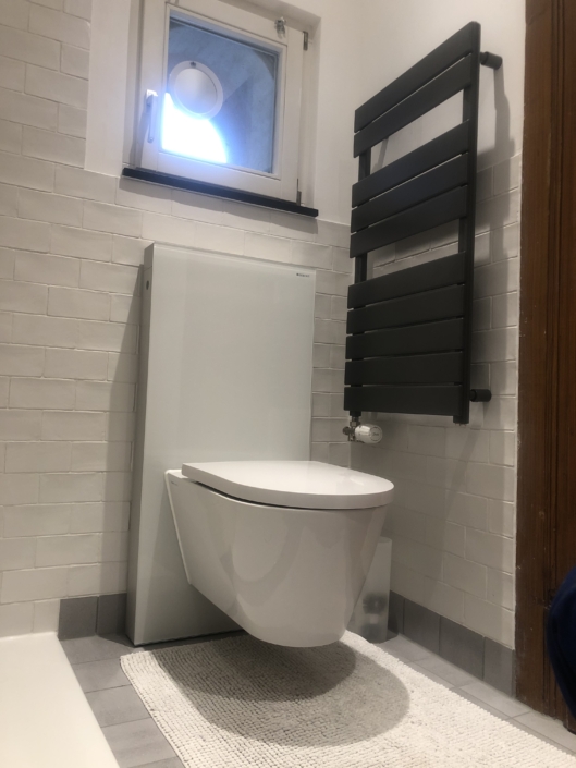 Aeschi Haustechnik AG Laufen, Sanitär, Röschenz