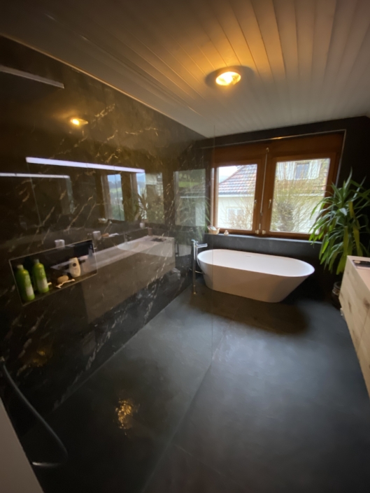 Aeschi Haustechnik AG Laufen, Sanitär, Zwingen